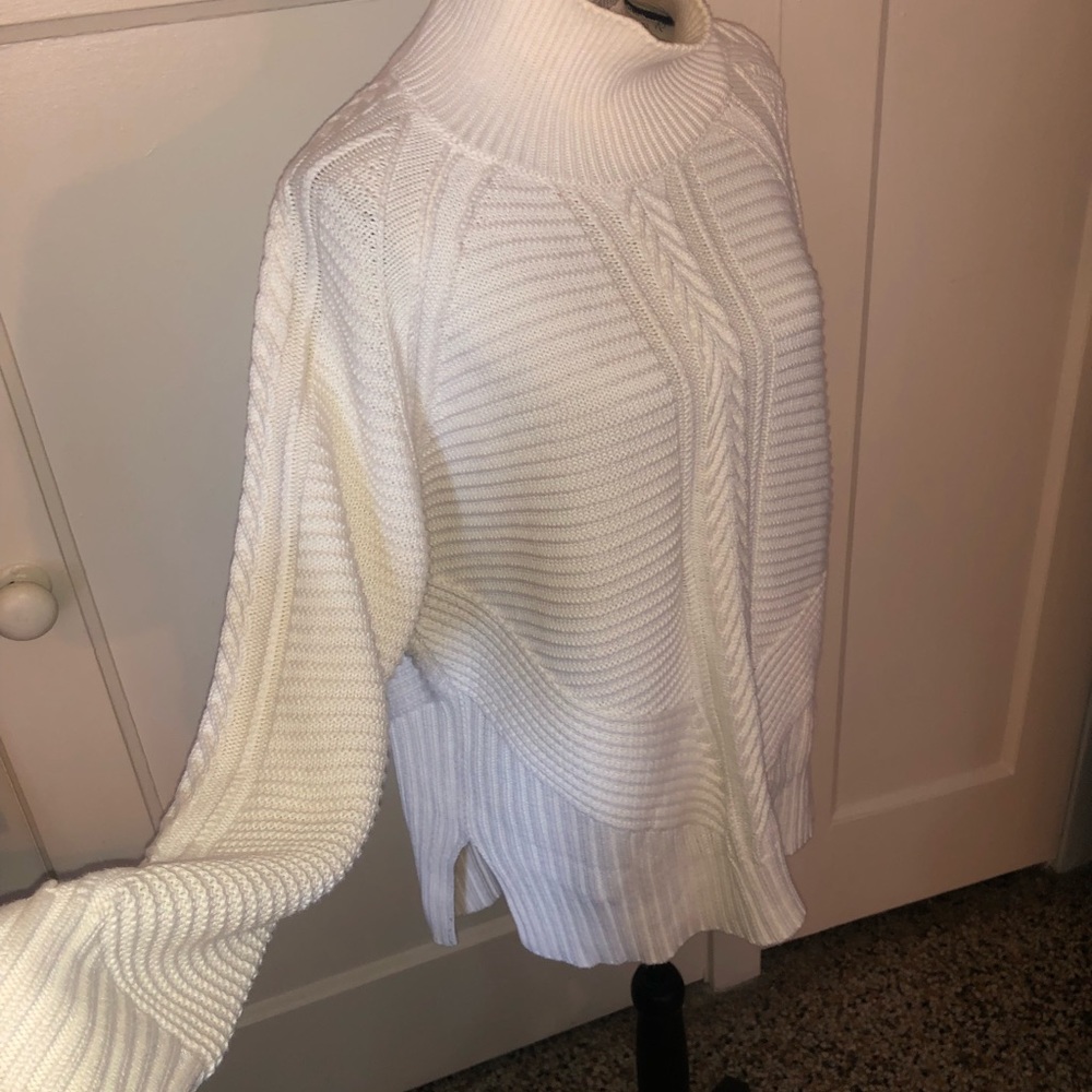 BANANA REPUBLIC CREAM SWEATER XL